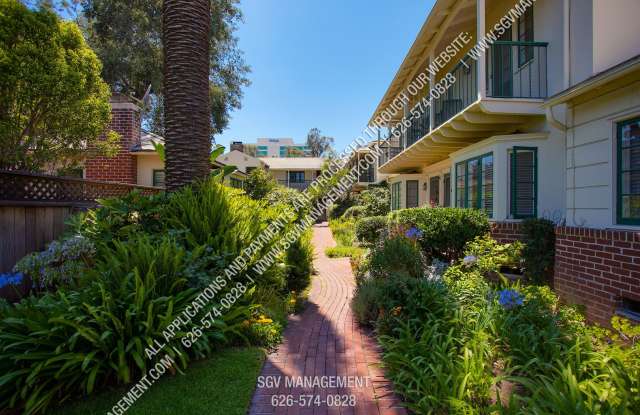 1BR in Prime Pasadena - 92 Walk Score + Parking Gallery 1