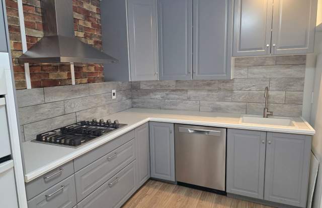 Charming Remodeled Ranch Home in Quiet Thornton Community photos photos