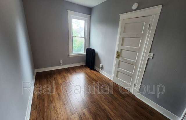 37 Hurlbut St - Unit 2 Gallery 3