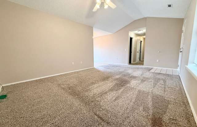 ***208 S. Bailey*** Gallery 4