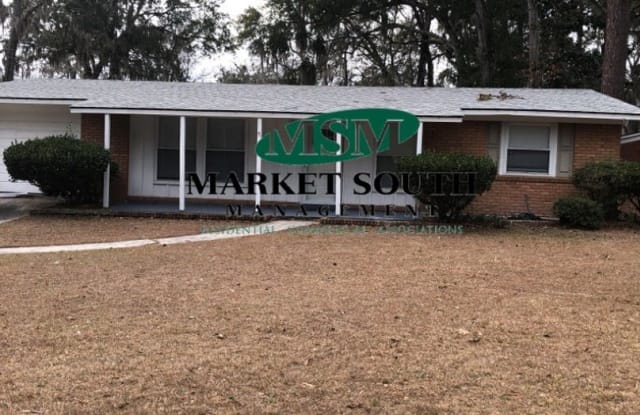 11 Montclair Blvd. - 11 Montclair Boulevard, Savannah, GA 31419