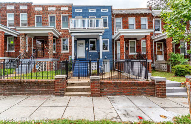 1115 Oates St NE Gallery 2