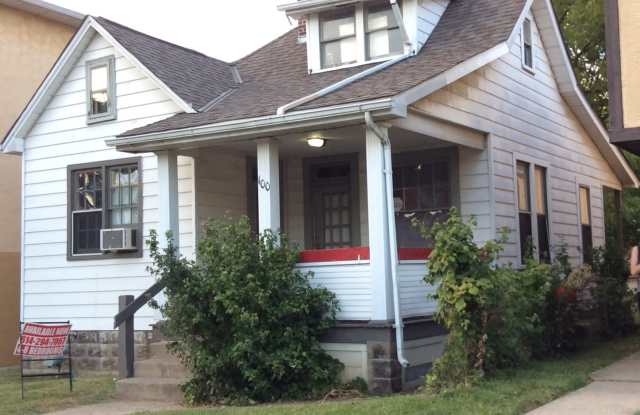 3 bedroom 1 bath single family home with yard. photos photos