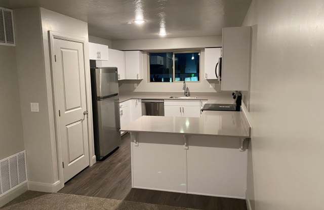 Great 2 bed 1 bath place, built in 2024 Gallery 3