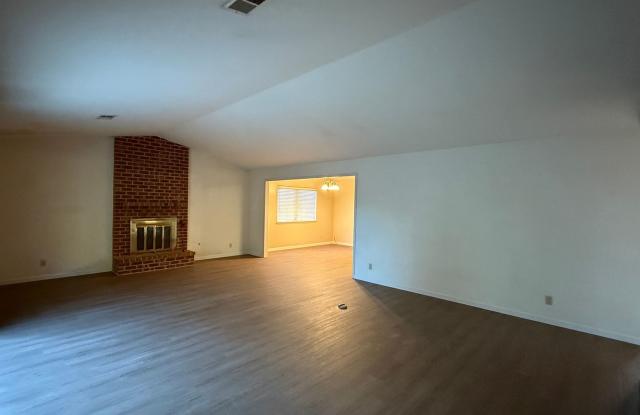 Beautiful Galt Home Gallery 4