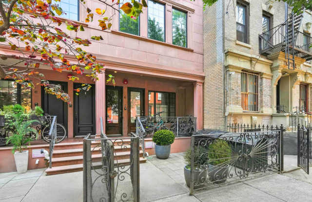 49 Irving Place photos photos