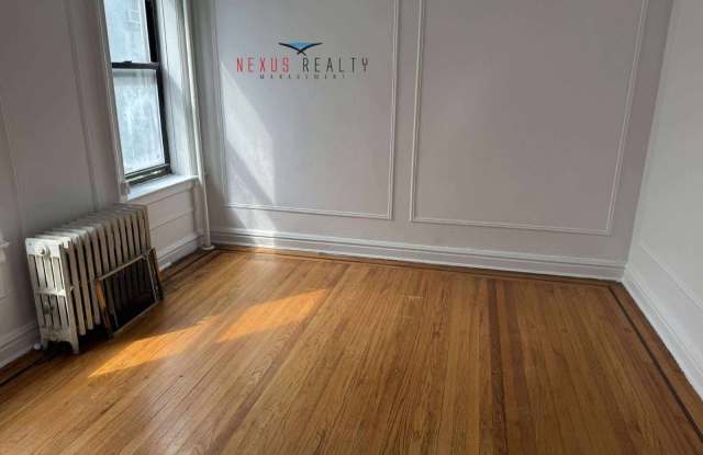 25-02 STEINWAY Gallery 3