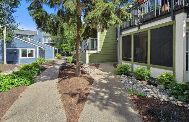 Exceptional Rental Opportunity! - 12607 Southeast 41st Place, Bellevue, WA 98006