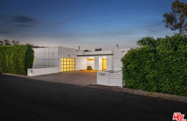 7887 Willow Glen Rd - 7887 Willow Glen Road, Los Angeles, CA 90046