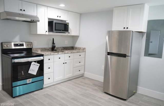 805 Jefferson St NW Unit B Gallery 2