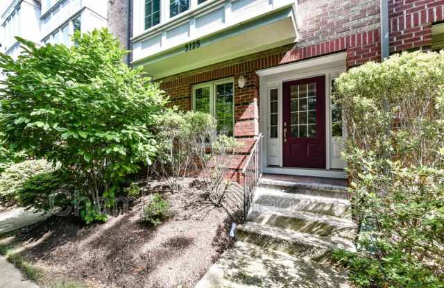 3125 Blue Barn Way photos photos