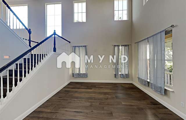 4626 Woodrose Cir Gallery 3