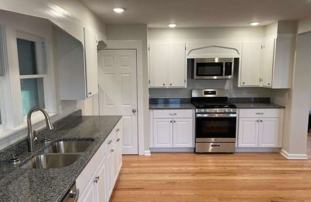 176 Baker Street - 176 Baker Street, Corning, NY 14830