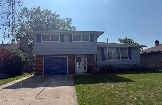 559 Mapleview Road - 559 Mapleview Road, Cheektowaga, NY 14225