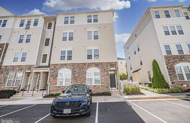 24680 BYRNE MEADOW Square photos photos