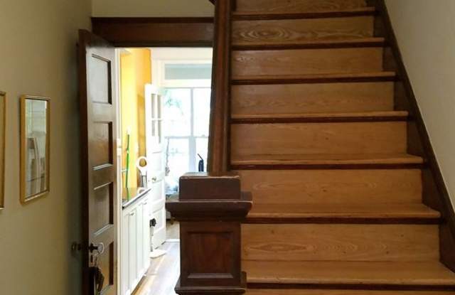 13 Adams Street, NW Gallery 4