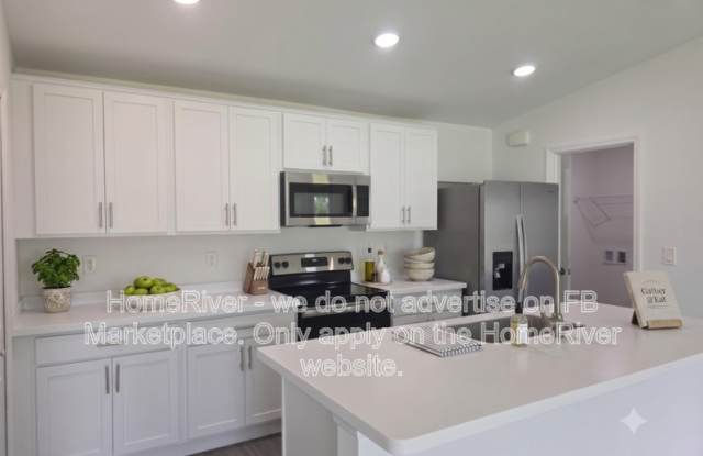 4303 NE 12th Ct Gallery 2