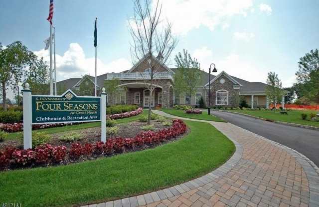 37 BROWNSTONE RD - 37 Brownstone Rd, Clifton, NJ 07013