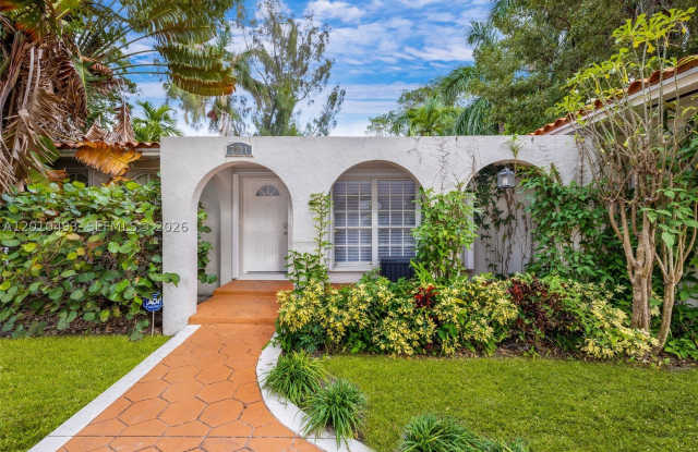 7711 Coquina Dr Gallery 2