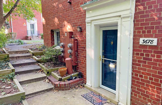 3678 GUNSTON ROAD - 3678 Gunston Road, Alexandria, VA 22302