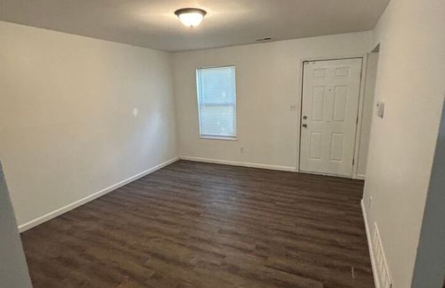 3745 Garfield Avenue Gallery 3