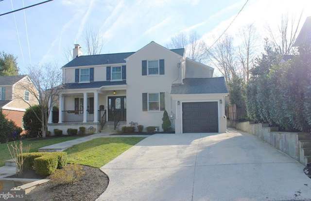 8505 HAZELWOOD DR - 8505 Hazelwood Drive, Bethesda, MD 20814