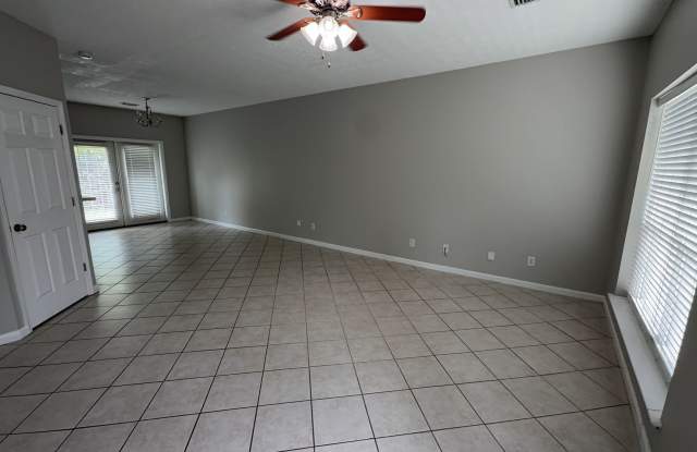 2607 Willow Brook Drive Gallery 4