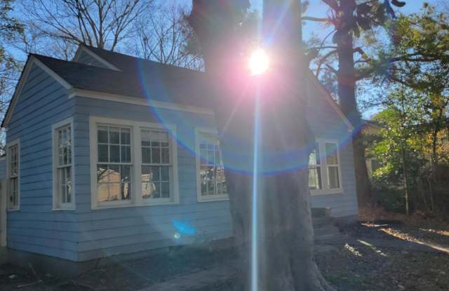 3774 Northview Drive Gallery 4