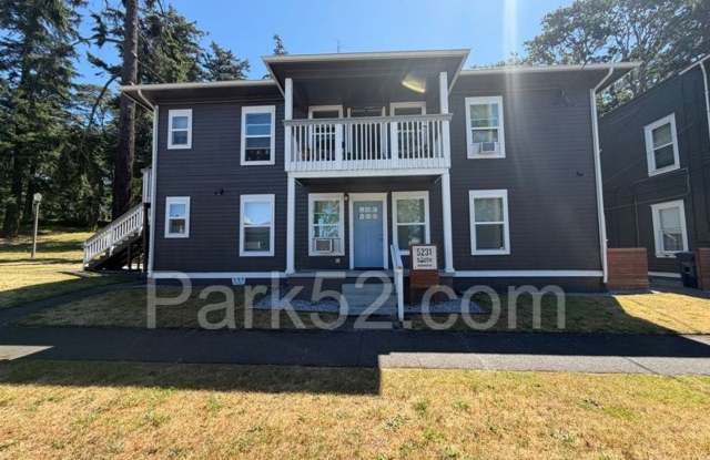 1 Bed 1 Bath Tacoma Apartment - Small Pet Friendly photos photos