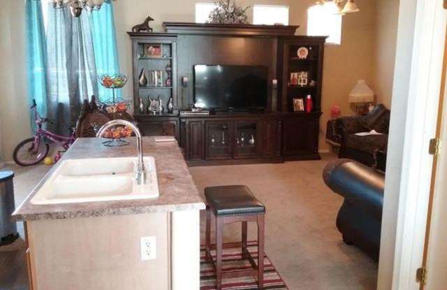 CLEAN**MODERN**PERFECT LOCATION Gallery 3