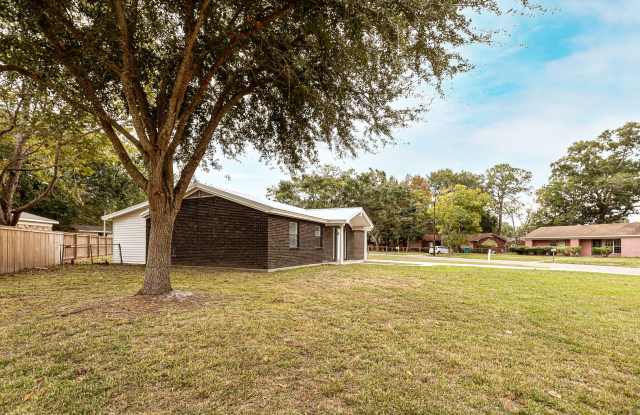 Super Cute Rental House! Gallery 1
