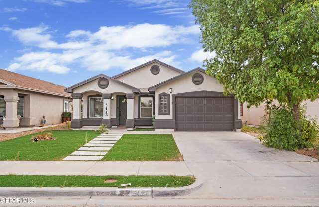 12732 ROBERTO NUNEZ Lane photos photos