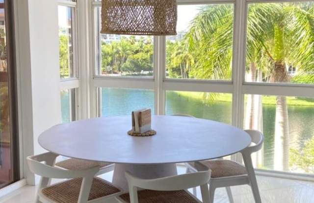 Beautiful 3 bedroom for Rent at Ocean Club photos photos