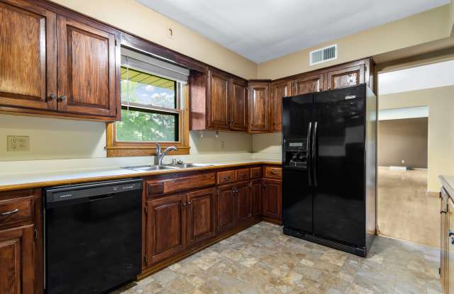 5331 South La Salle Drive photos photos