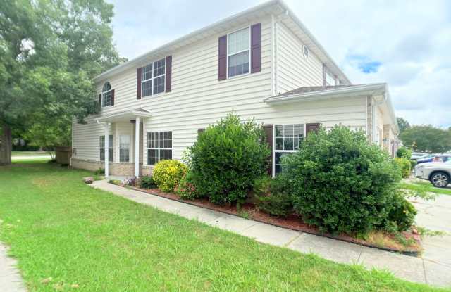 409 Belmont Circle Yorktown, VA 23693 photos photos