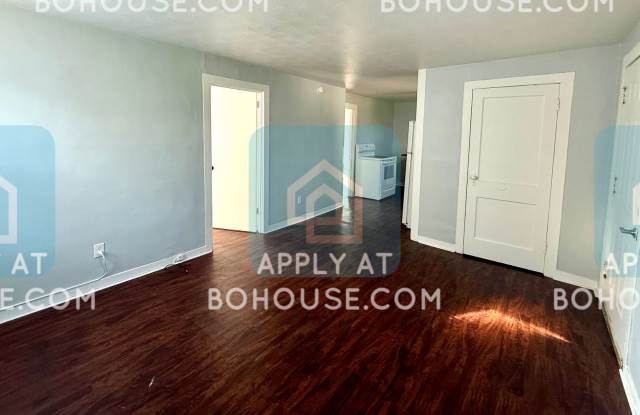 3014 McArthur Gallery 4