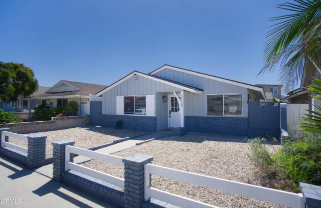 5230 Beachcomber Street photos photos