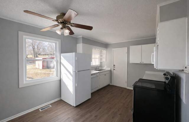 SEE IT NOW: Charming Home in a Quiet Kansas City Neighborhood! - 12509 East 53rd Street, Kansas City, MO 64133