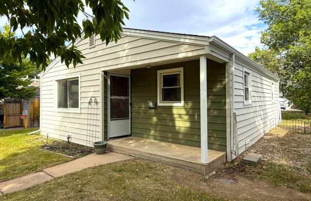 Enjoy $200 off Your First Month | Comfortable Living Just Minutes from Old Town Gallery 1