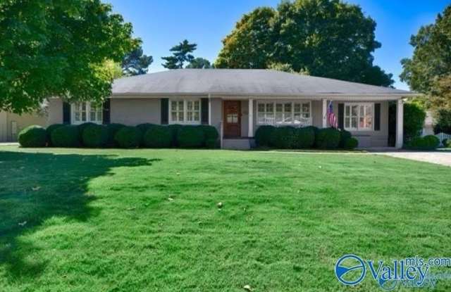 1302 Cleermont Drive photos photos