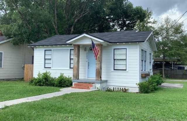 4603 Royal Avenue photos photos