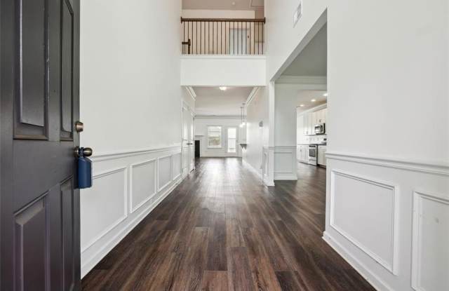 1222 HARPER Court Gallery 2