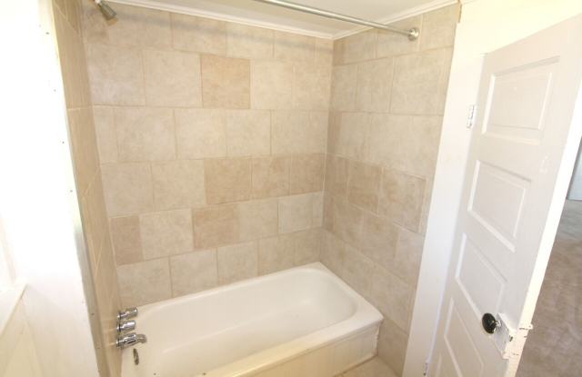 Fantastic bungalow in the heart of Kannapolis Gallery 4