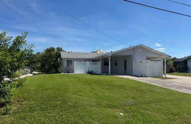 2Br/1Ba With Golden Beach Access photos photos