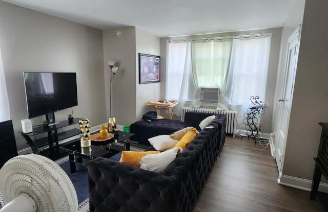 5490 W BERKS STREET photos photos