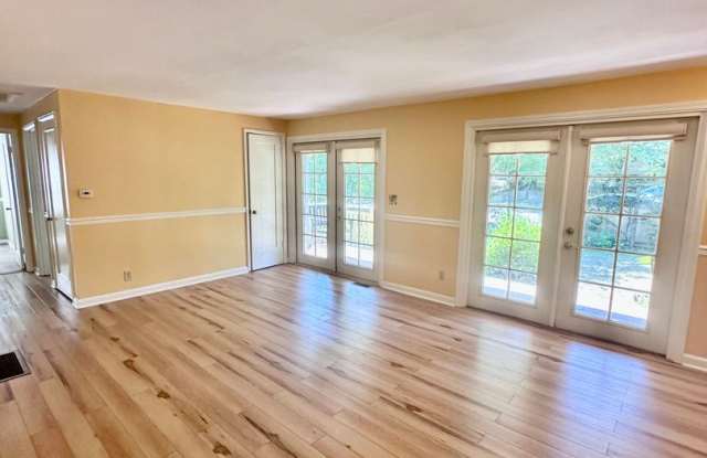 Charming 3bed/2bath House! photos photos Charming 3bed/2bath House! photos photos