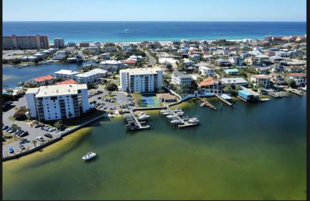 30 Moreno Point Road - 30 Moreno Point Road, Destin, FL 32541