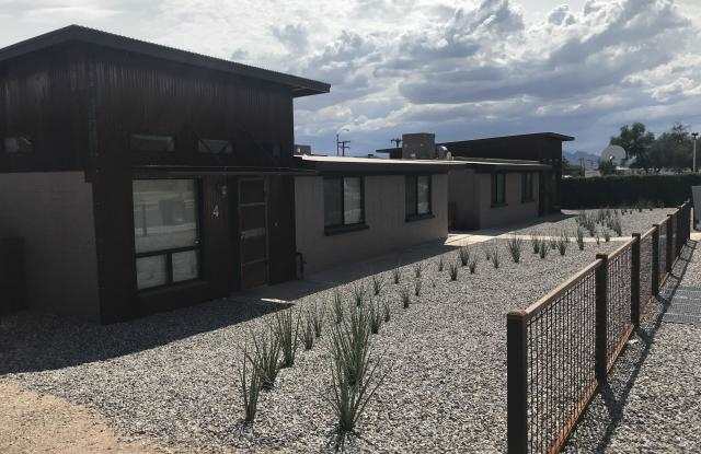 1114 East Adams Street - 1114 East Adams Street, Tucson, AZ 85719