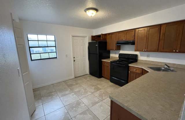 1506 Peevy Ct photos photos