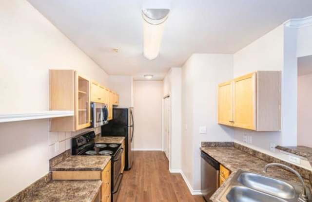 9779 N FM 620 Gallery 4